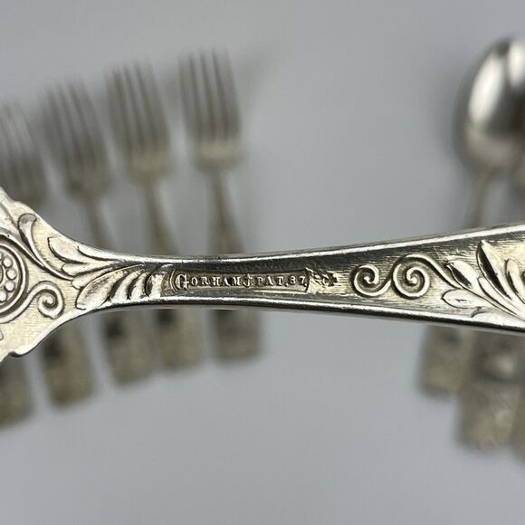 Gorham Royal Flowering Crown 1887 Silver Plate 12 Dinner 9 Salad Forks 1 Spoon - Picture 9 of 16